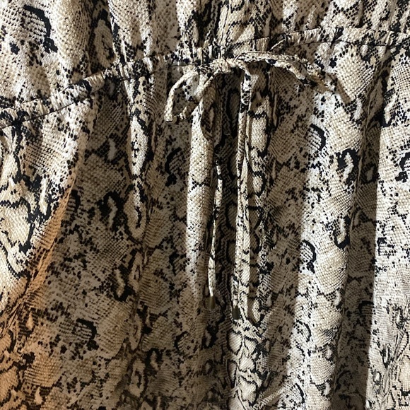 Xxl Mario Serrani Cover-up - Picture 4 of 5